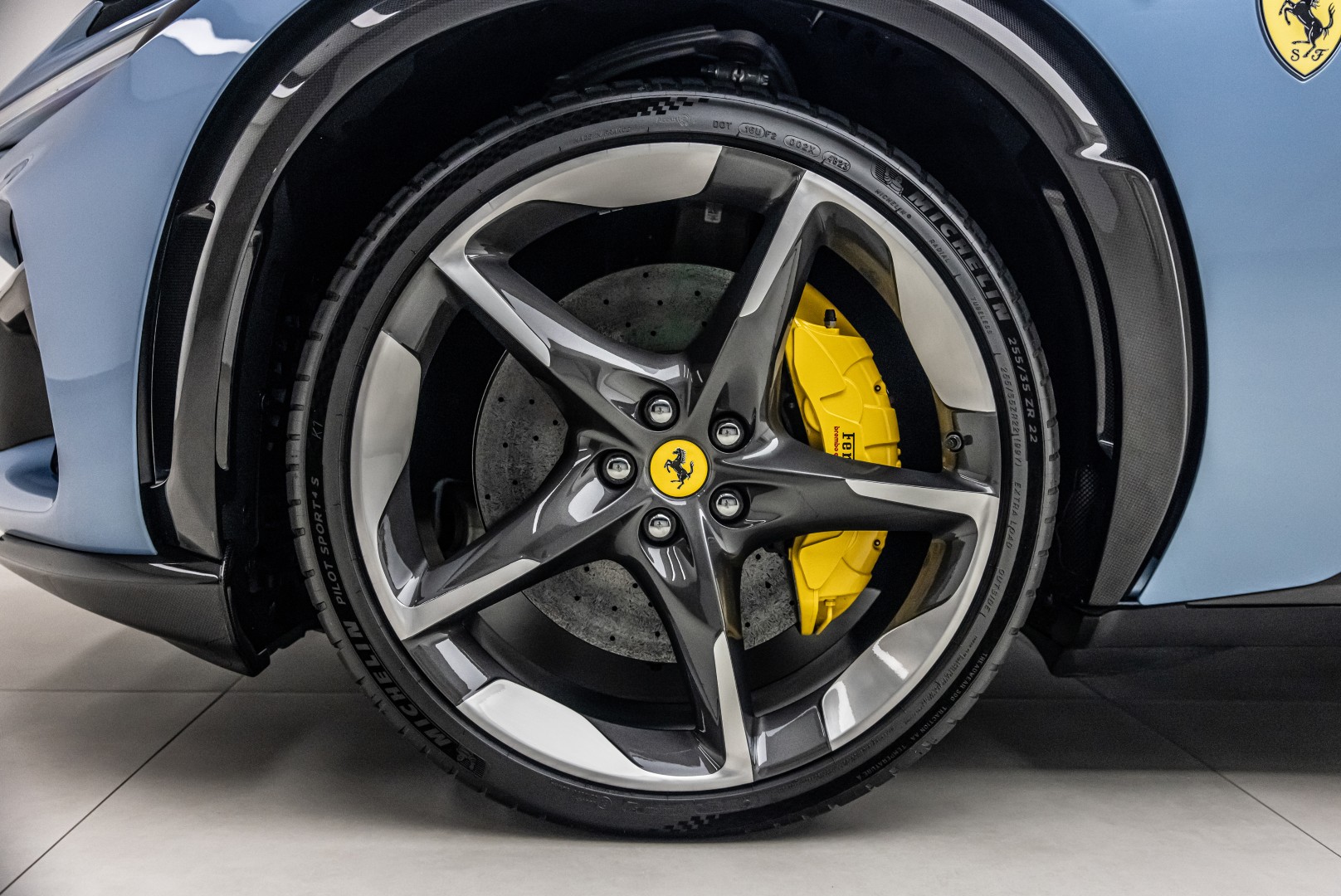 2025 FERRARI PUROSANGUE | FULL CARBON | MAIN DEALER SERVICE | HIGH SPEC
